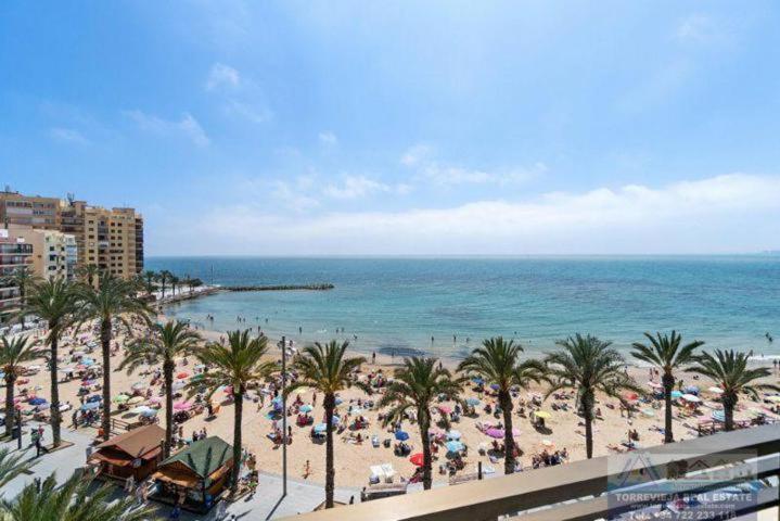 Lasstory Apartment Torrevieja Extérieur photo